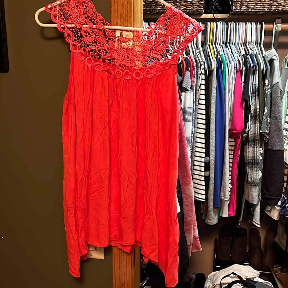 2 Summer tops